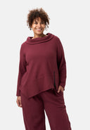 'Vigna' tunic — struchtúrtha cadás-streach agus gearradh sofaisticiúil
